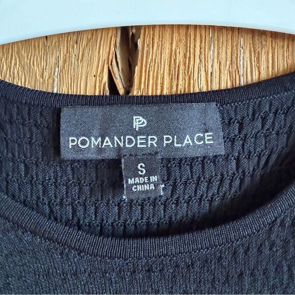 Tuckernuck Pomander Place Black Double Knit Lennox Maxi Dress Size Small - Picture 6 of 10